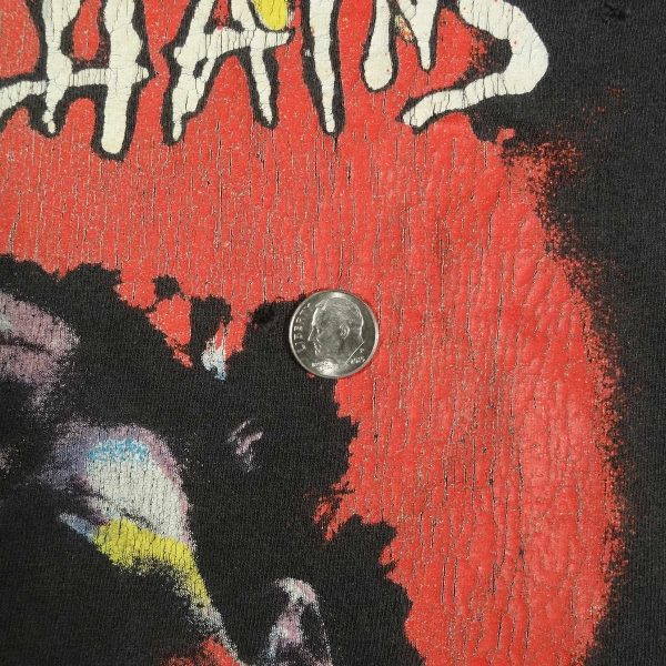 alice in chains facelift tour 1990 vintage shirt hole cracking front graphic